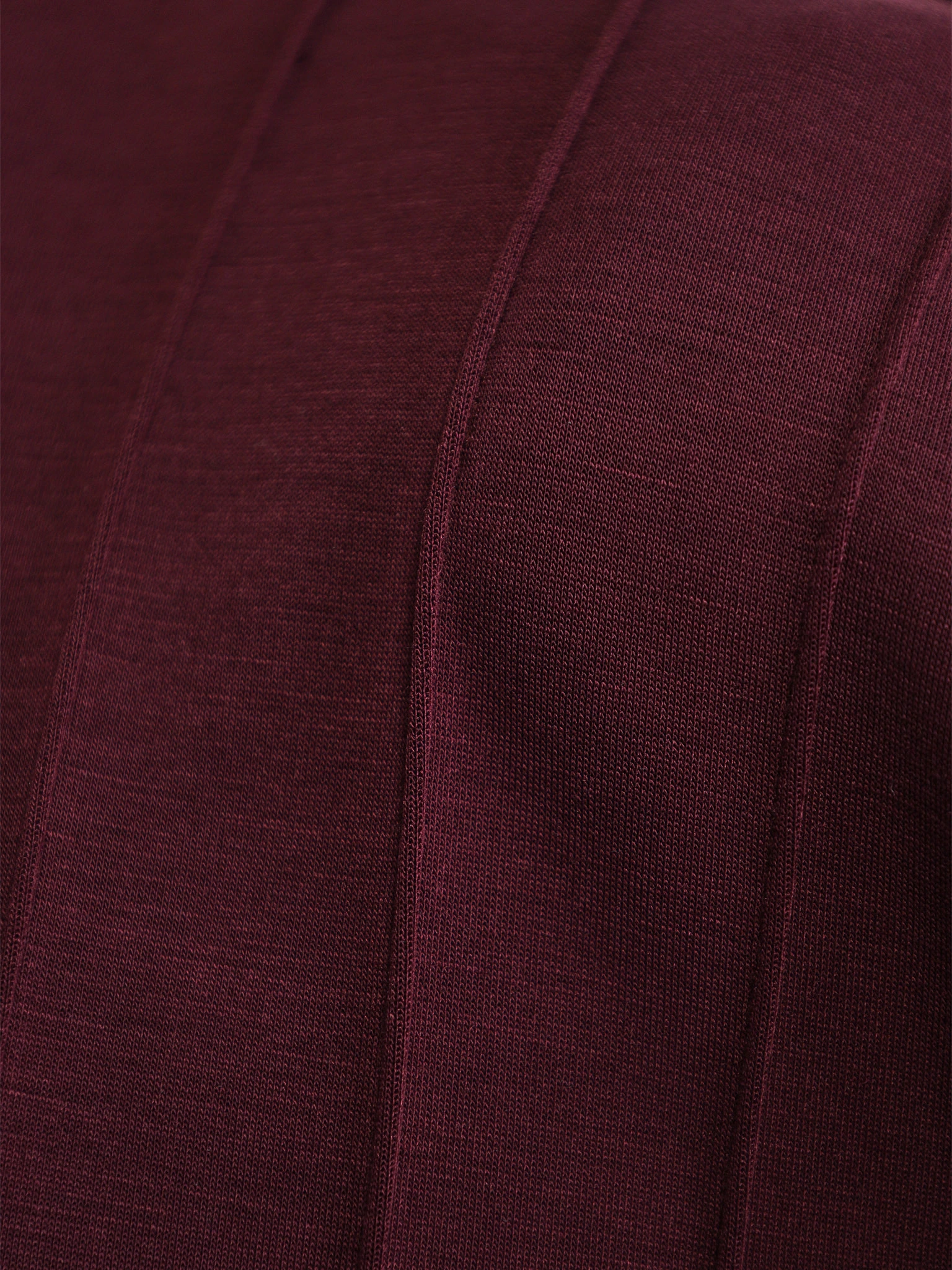 Жакет трикотажный бордового цвета прямого кроя